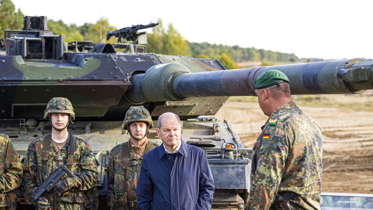Berlin: Ukrayna Rus hedeflerini vurmak için Alman silahlarını kullanabilir