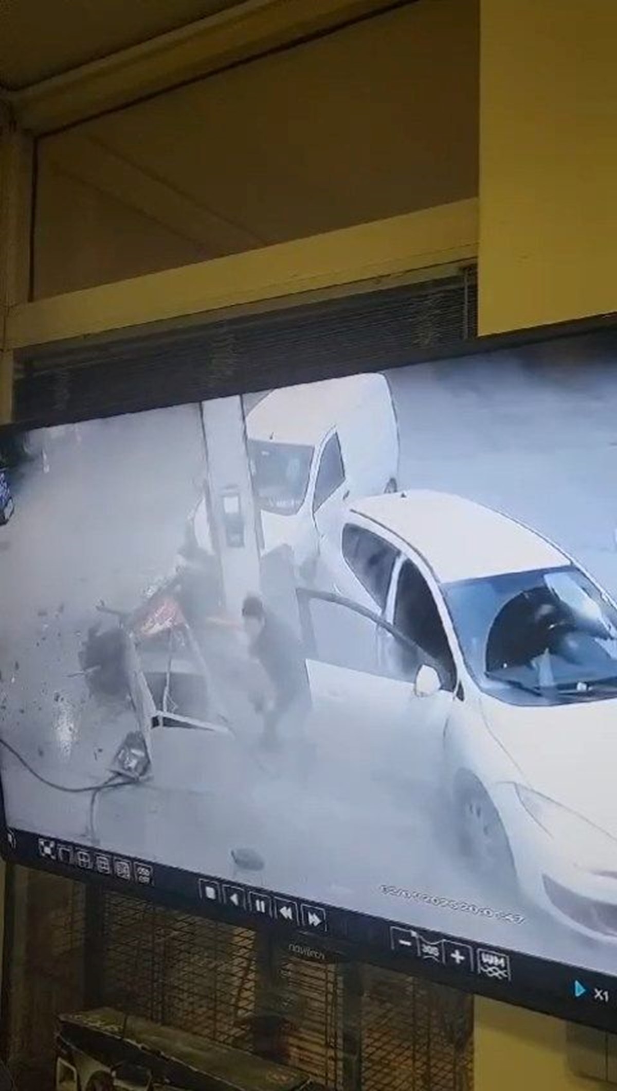 Akaryakıt istasyonundaki facia önlendi: 2 yaralı - görsel 3