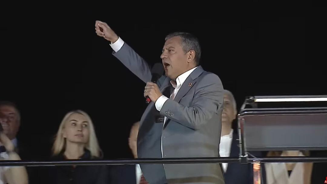 CHP Ozgur Ozel'in lideri çözdüğümüzü söyledi: 