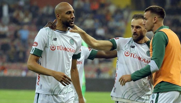 Şampiyonluğun kaderini belirleyecek Galatasaray maçı öncesi Konyaspor'un hazırlıkları!  Tişörtleri de bastılar...Atiker Konyaspor