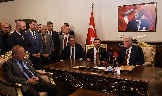 İYİ Parti Genel Başkanı Müsavat Dervişoğlu Nevşehir Belediye Başkanı Rasim Arı'yı ​​makamında ziyaret etti - GÜNDEM