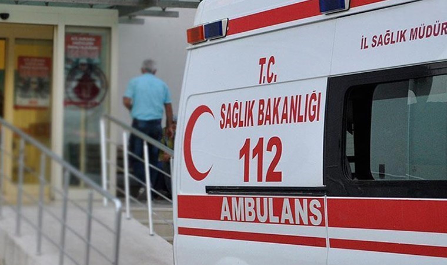 Adana'da devrilen motosiklette 2 kişi hayatını kaybetti - Son Dakika Türkiye Haberleri
