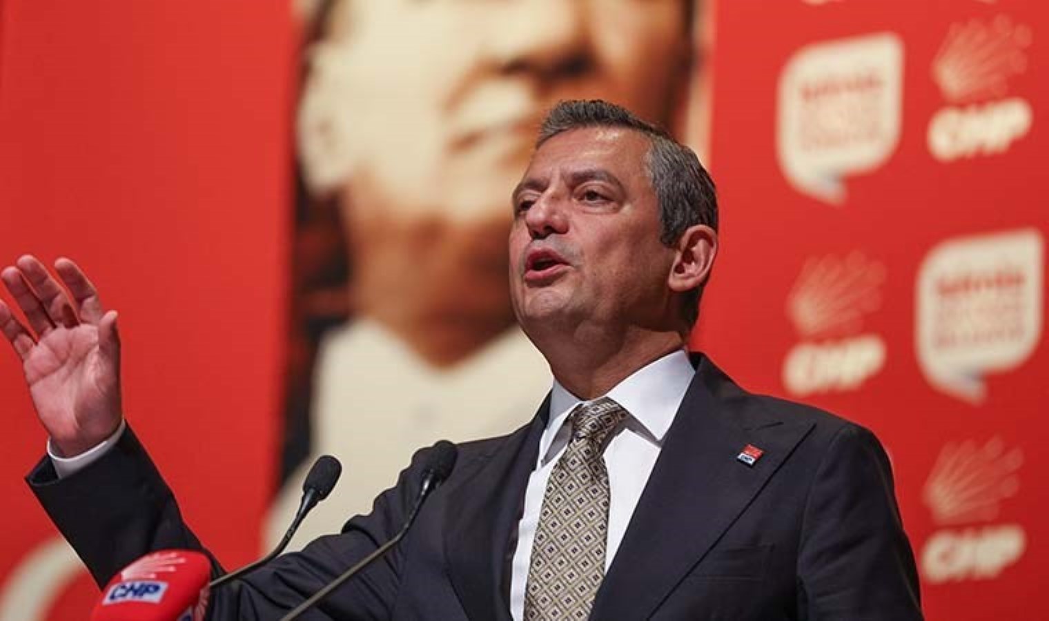 Özgür Özel'den hububat fiyatlarıyla ilgili hükümete tepki: "Bu üreticiye idamdır" - Son Dakika Siyasi Haber